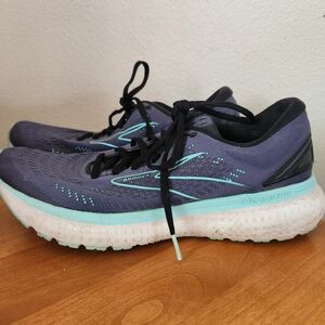 Brooks Women's Athletic Shoes - Purple and Teal